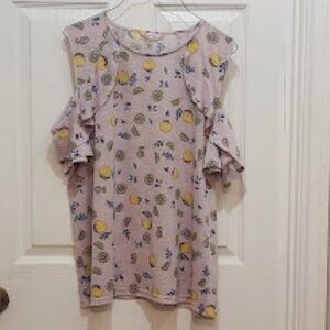 Juicy Couture XXL light purple cold shoulder blouse with lemons & blue leaves.